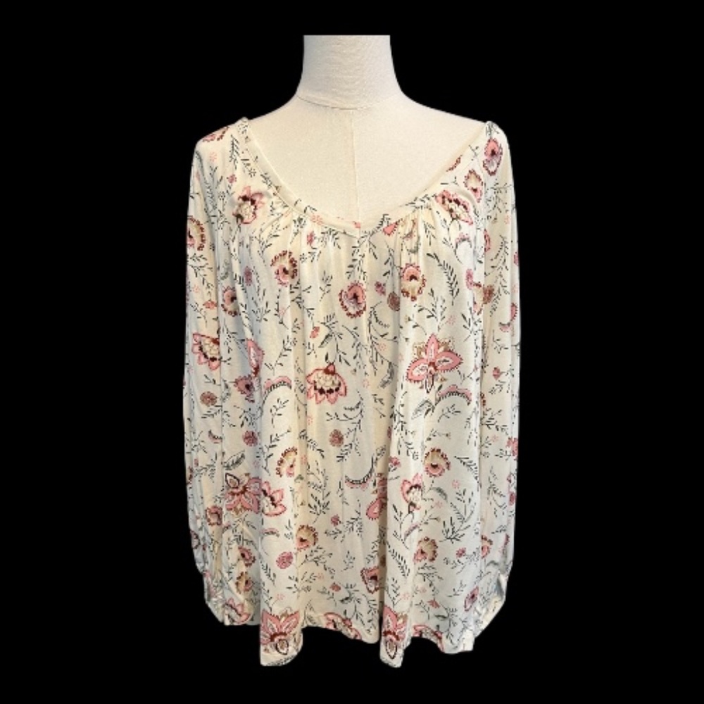 🆕 👚 NWOT OLD NAVY Women’s  Floral V-Neck Cropped 3/4 Sleeve Top